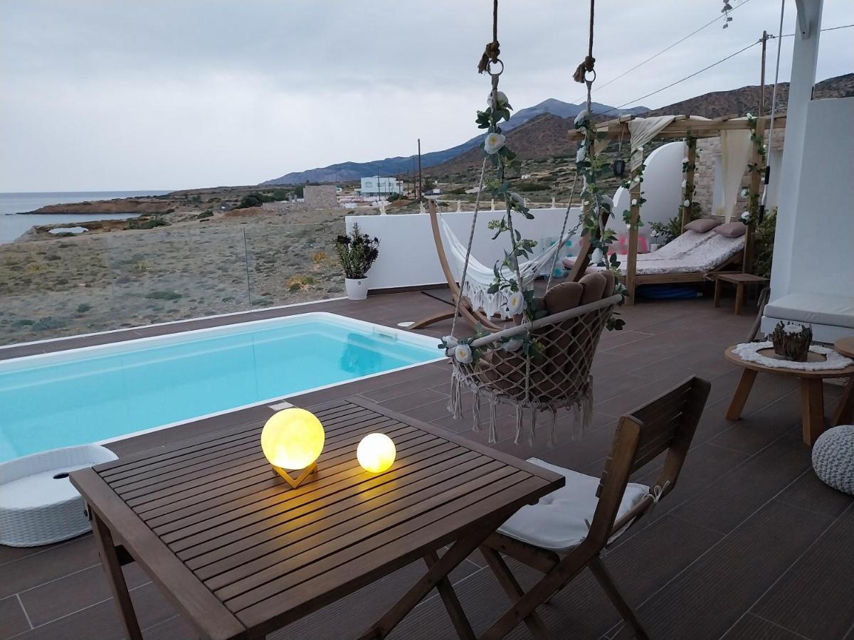 Tramonto Luxury Villa No1- Breathtaking Sunset View Foiníkion Zewnętrze zdjęcie